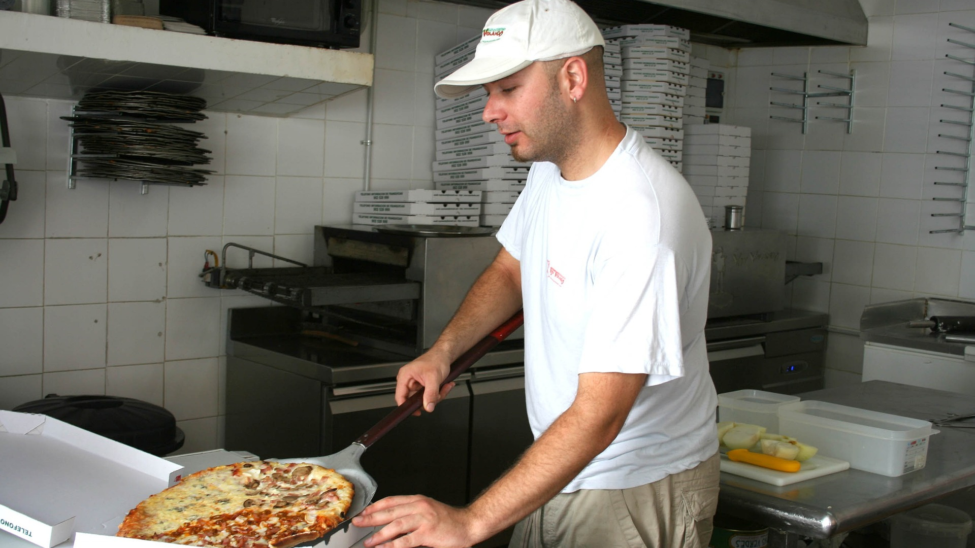 Pizza Maker
